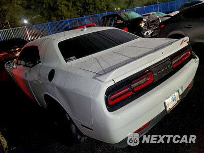Drugie zdjęcie samochodu z przodu: 2018 DODGE CHALLENGER SRT 392 VIN:2C3CDZDJ0JH245195 - miniatura