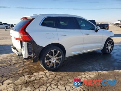 Trzecie zdjęcie samochodu z tyłu: 2021 VOLVO XC60 T5 INSCRIPTION VIN:YV4102DL7M1886528 - miniatura