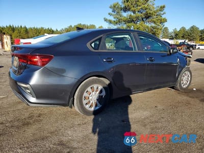Trzecie zdjęcie samochodu z tyłu: 2020 KIA FORTE FE VIN:3KPF24AD2LE174676 - miniatura