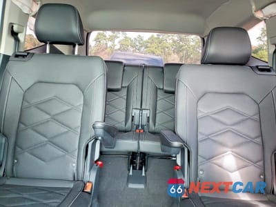 Zdjęcie 10 z 12 samochodu: 2025 VOLKSWAGEN ATLAS SE VIN:1V2KR2CA9SC555480 - miniatura