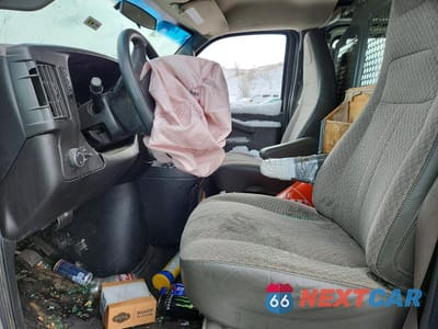 Zdjęcie 7 z 12 samochodu: 2017 GMC SAVANA G2500 UTILITY / SERVICE VAN VIN:1GTW7AFFXH1906234 - miniatura