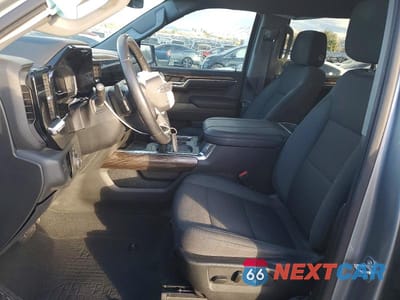 Zdjęcie 7 z 12 samochodu: 2023 CHEVROLET SILVERADO K1500 RST VIN:2GCUDEED3P1119545 - miniatura