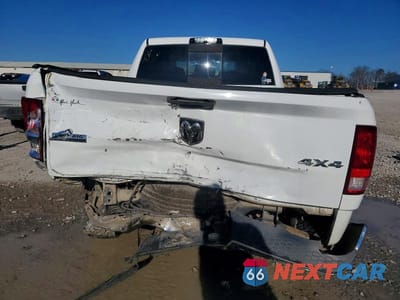 Zdjęcie 6 z 11 samochodu: 2017 RAM 2500 SLT VIN:3C6UR5ML9HG569579 - miniatura