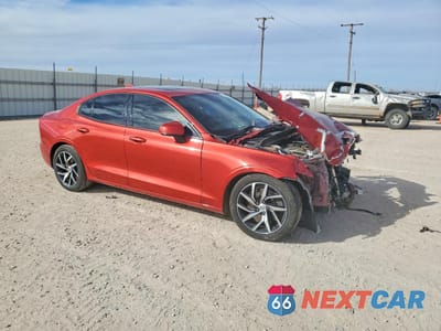 Czwarte zdjęcie samochodu z boku: 2019 VOLVO S60 T6 MOMENTUM VIN:7JRA22TK5KG013538 - miniatura