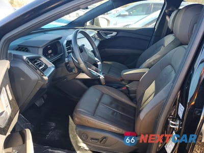 Zdjęcie 7 z 15 samochodu: 2024 AUDI Q4 E-TRON PREMIUM PLUS VIN:WA1LUBFZ4RP040860 - miniatura