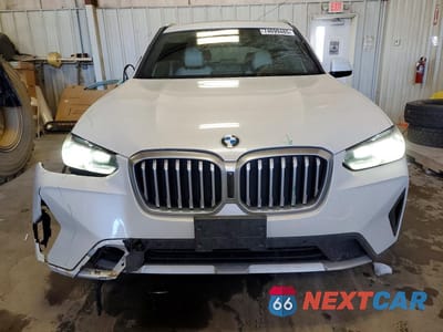 Piąte zdjęcie samochodu w środku: 2022 BMW X3 SDRIVE30I VIN:5UX43DP03N9N23276 - miniatura