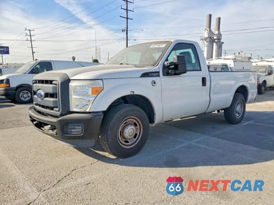 2013 FORD F250 SUPER DUTY 1FTBF2A64DEB81926 - główne zdjęcie licytacji z USA - miniatura