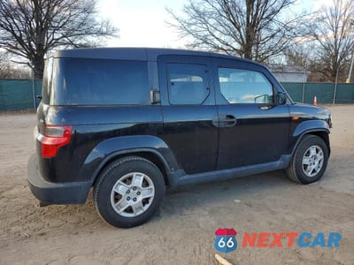 Trzecie zdjęcie samochodu z tyłu: 2011 HONDA ELEMENT LX VIN:5J6YH2H39BL006235 - miniatura