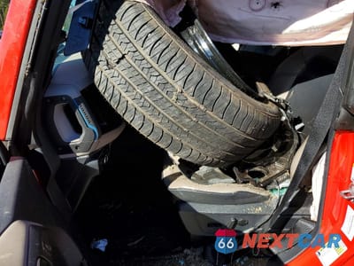 Zdjęcie 7 z 13 samochodu: 2021 FORD BRONCO BASE VIN:1FMEE5DP2MLA62107 - miniatura