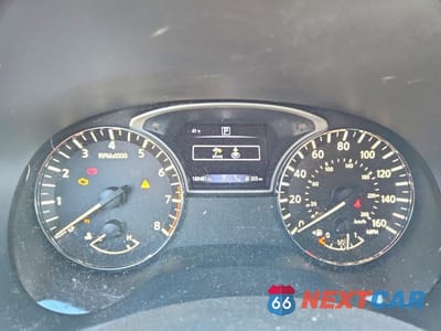 Zdjęcie 9 z 12 samochodu: 2018 NISSAN PATHFINDER S VIN:5N1DR2MN9JC631382 - miniatura