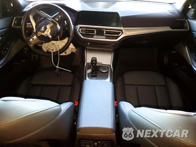 Zdjęcie 8 z 13 samochodu: 2021 BMW 330I VIN:3MW5R1J04M8B99949 - miniatura