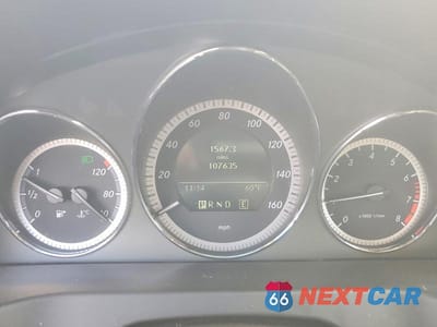 Zdjęcie 9 z 11 samochodu: 2011 MERCEDES-BENZ C 300 4MATIC VIN:WDDGF8BB3BR139523 - miniatura