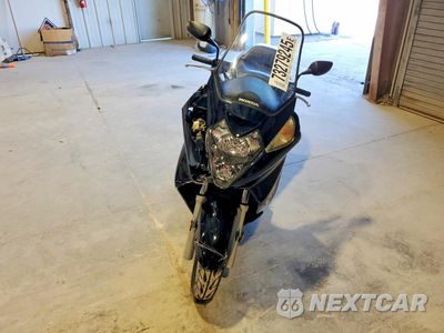 Drugie zdjęcie samochodu z przodu: 2013 HONDA FSC600 A VIN:JH2PF0147DK100239 - miniatura