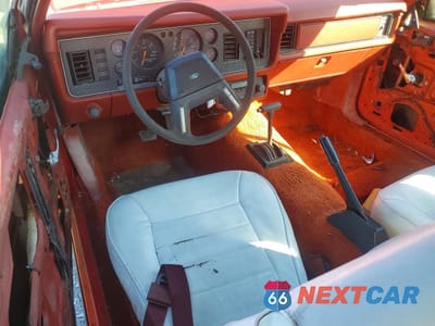 Zdjęcie 8 z 12 samochodu: 1984 FORD MUSTANG GLX VIN:1FABP273XEF127011 - miniatura