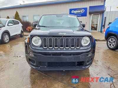 Piąte zdjęcie samochodu w środku: 2016 JEEP RENEGADE SPORT VIN:ZACCJBAT4GPD48581 - miniatura
