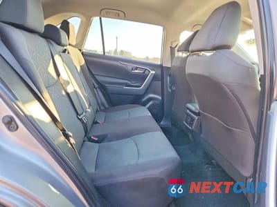 Zdjęcie 11 z 14 samochodu: 2023 TOYOTA RAV4 XLE VIN:2T3P1RFV8PW390208 - miniatura
