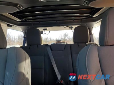 Zdjęcie 10 z 13 samochodu: 2021 JEEP WRANGLER UNLIMITED SPORT VIN:1C4HJXDG8MW759594 - miniatura