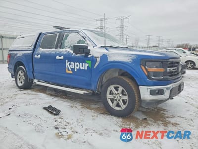 Czwarte zdjęcie samochodu z boku: 2024 FORD F150 XLT VIN:1FTFW3L58RKD74083 - miniatura