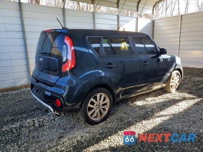 Trzecie zdjęcie samochodu z tyłu: 2017 KIA SOUL + VIN:KNDJP3A5XH7425871 - miniatura