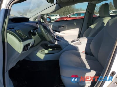 Zdjęcie 7 z 15 samochodu: 2015 TOYOTA PRIUS VIN:JTDKN3DU9F1904487 - miniatura