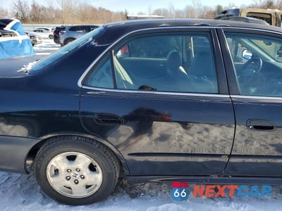 Zdjęcie 10 z 12 samochodu: 2002 HONDA ACCORD EX VIN:1HGCG16562A064365 - miniatura