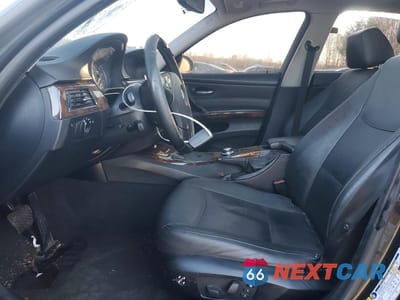 Zdjęcie 7 z 12 samochodu: 2007 BMW 328 I VIN:WBAVA33587KX83477 - miniatura