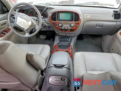 Zdjęcie 8 z 14 samochodu: 2005 TOYOTA SEQUOIA LIMITED VIN:5TDBT48A85S251423 - miniatura