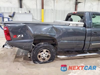 Zdjęcie 10 z 11 samochodu: 2003 CHEVROLET SILVERADO K1500 VIN:1GCEK14TX3Z184356 - miniatura