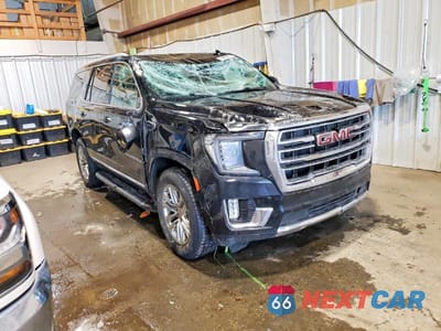 Czwarte zdjęcie samochodu z boku: 2021 GMC YUKON SLT VIN:1GKS2BKD8MR248713 - miniatura