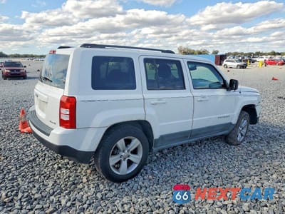 Trzecie zdjęcie samochodu z tyłu: 2011 JEEP PATRIOT SPORT VIN:1J4NF1GB6BD277338 - miniatura