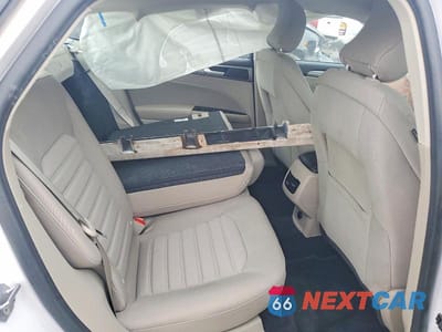 Zdjęcie 10 z 11 samochodu: 2017 FORD FUSION VIN:3FA6P0H7XHR222201 - miniatura