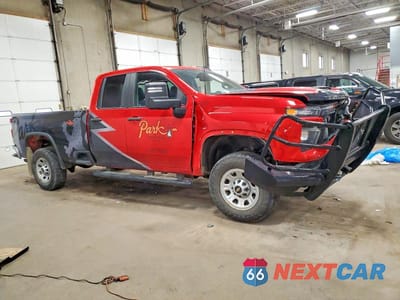 Czwarte zdjęcie samochodu z boku: 2024 CHEVROLET SILVERADO K3500 VIN:1GC5YSE72RF335965 - miniatura