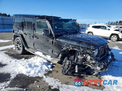 Czwarte zdjęcie samochodu z boku: 2022 JEEP WRANGLER UNLIMITED SAHARA VIN:1C4HJXEN5NW270309 - miniatura