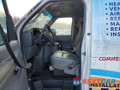 Zdjęcie 7 z 13 samochodu: 2005 FORD E350 UTILITY / SERVICE VAN VIN:1FTSE34L05HB03475 - miniatura