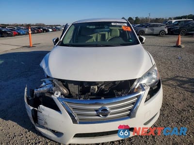 Piąte zdjęcie samochodu w środku: 2014 NISSAN SENTRA S VIN:3N1AB7APXEY305895 - miniatura