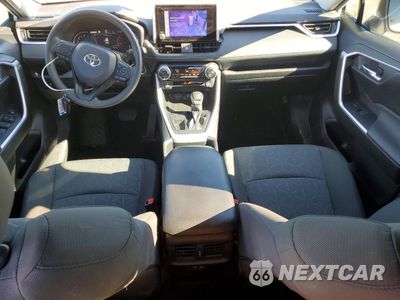 Zdjęcie 8 z 12 samochodu: 2023 TOYOTA RAV4 XLE VIN:2T3W1RFVXPW245828 - miniatura