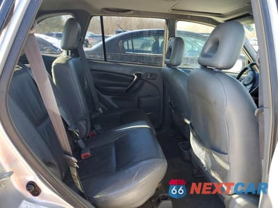 Zdjęcie 10 z 12 samochodu: 2002 TOYOTA RAV4 VIN:JTEHH20V026044448 - miniatura