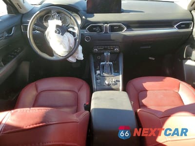 Zdjęcie 8 z 13 samochodu: 2024 MAZDA CX-5 PREFERRED VIN:JM3KFBCM3R0396334 - miniatura