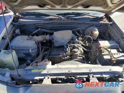 Zdjęcie 11 z 11 samochodu: 2005 TOYOTA TACOMA VIN:5TENX22N75Z130998 - miniatura