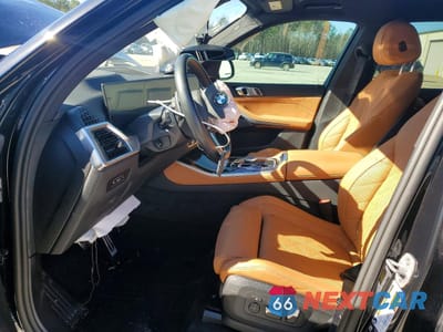 Zdjęcie 7 z 14 samochodu: 2025 BMW X5 XDRIVE40I VIN:5UX23EU07S9Y68386 - miniatura