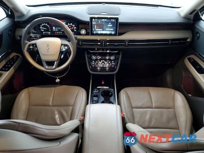 Zdjęcie 8 z 12 samochodu: 2020 LINCOLN CORSAIR RESERVE VIN:5LMCJ2C96LUL01779 - miniatura