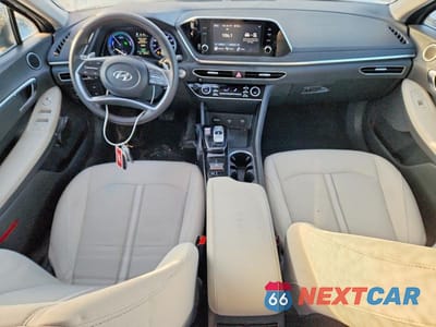 Zdjęcie 8 z 11 samochodu: 2023 HYUNDAI SONATA HYBRID VIN:KMHL24JJ2PA059217 - miniatura