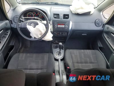 Zdjęcie 8 z 13 samochodu: 2010 SUZUKI SX4 VIN:JS2YB5A31A6300623 - miniatura
