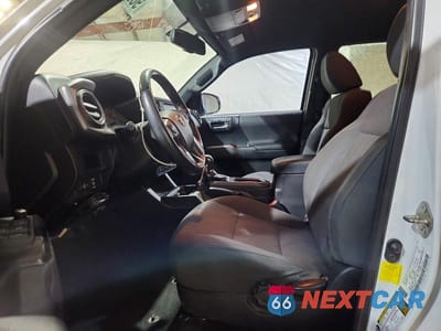 Zdjęcie 7 z 12 samochodu: 2016 TOYOTA TACOMA TRD SPORT VIN:3TMAZ5CN2GM004637 - miniatura