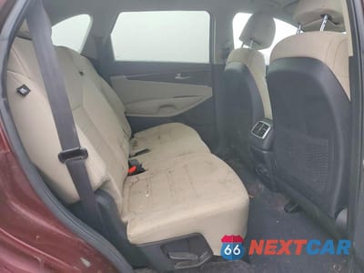 Zdjęcie 11 z 13 samochodu: 2017 KIA SORENTO LX VIN:5XYPGDA32HG279354 - miniatura