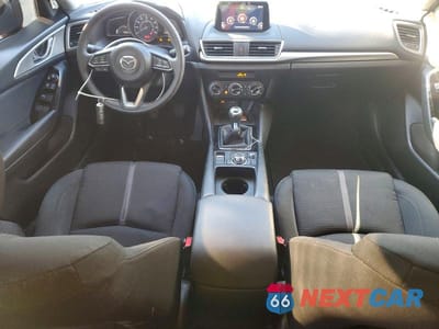 Zdjęcie 8 z 11 samochodu: 2017 MAZDA 3 SPORT VIN:3MZBN1U73HM109985 - miniatura