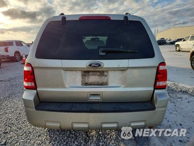 Zdjęcie 6 z 12 samochodu: 2010 FORD ESCAPE XLT VIN:1FMCU0D75AKA54856 - miniatura