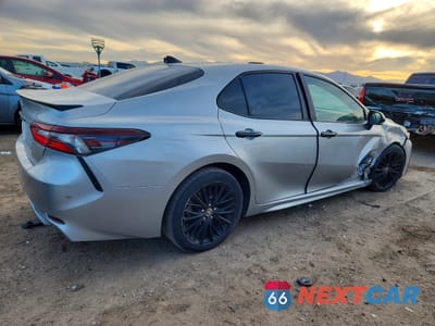 Trzecie zdjęcie samochodu z tyłu: 2021 TOYOTA CAMRY SE VIN:4T1T11AK8MU481061 - miniatura