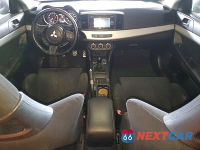 Zdjęcie 8 z 13 samochodu: 2015 MITSUBISHI LANCER EVOLUTION GSR VIN:JA32W8FV1FU007788 - miniatura