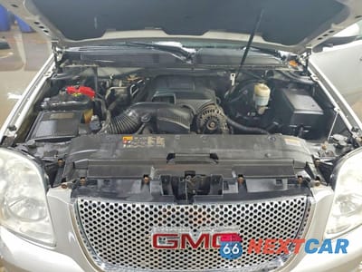 Zdjęcie 11 z 12 samochodu: 2011 GMC YUKON XL DENALI VIN:1GKS2MEF2BR371512 - miniatura